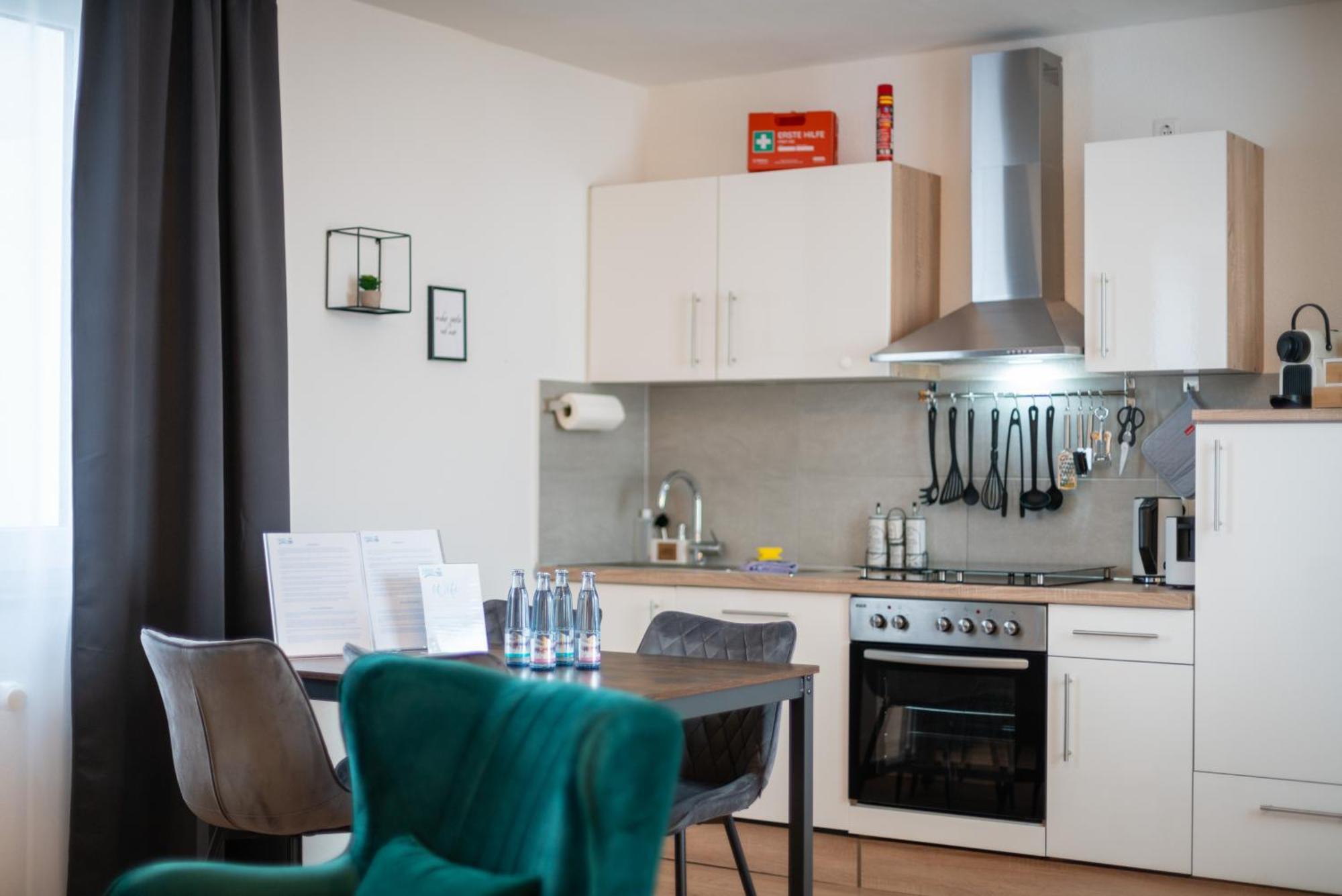 Free Living - City Design Apartments, Zentrum, Outlet, Balkon, Kueche Wolfsburg Eksteriør bilde