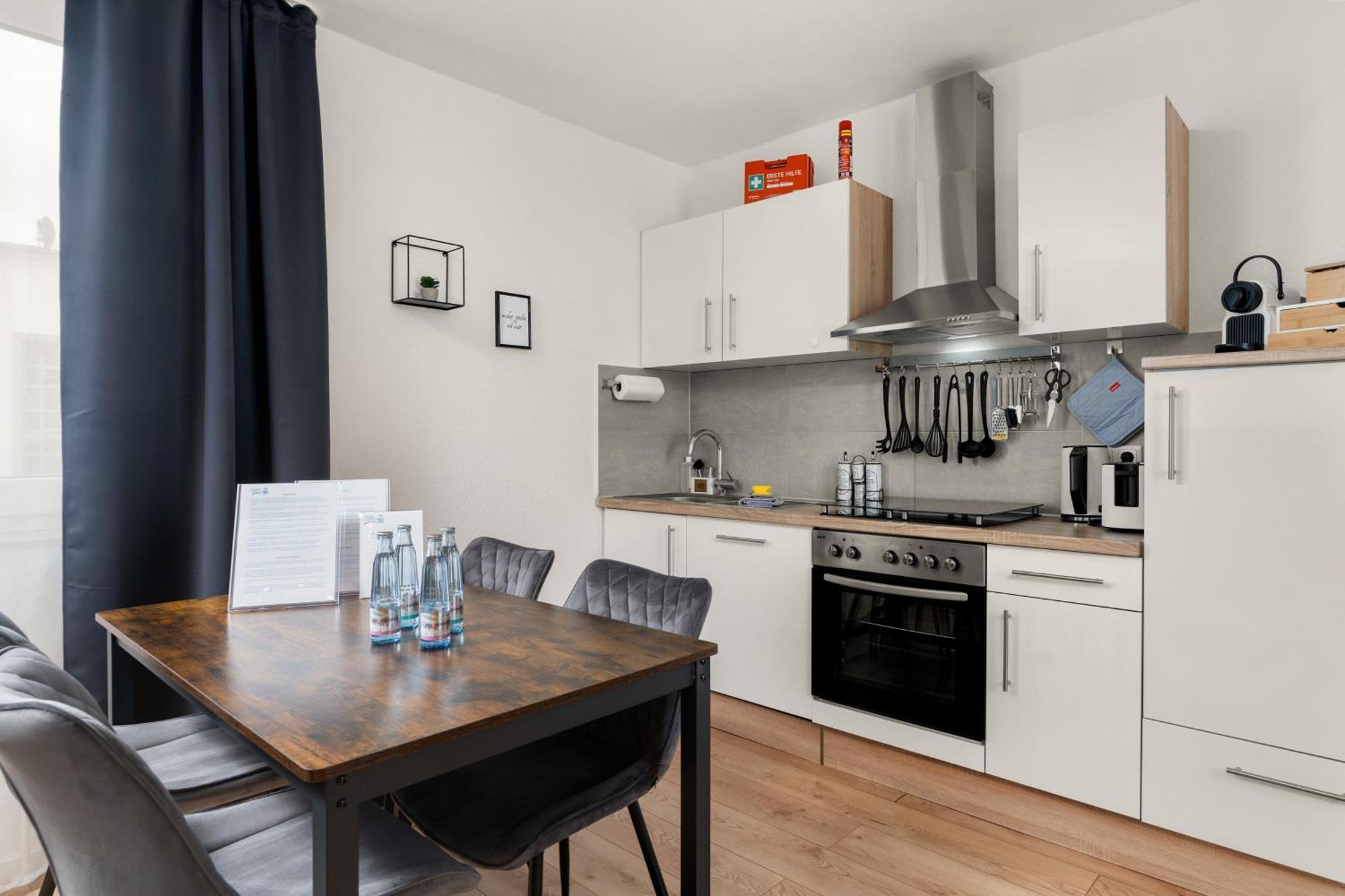 Free Living - City Design Apartments, Zentrum, Outlet, Balkon, Kueche Wolfsburg Eksteriør bilde