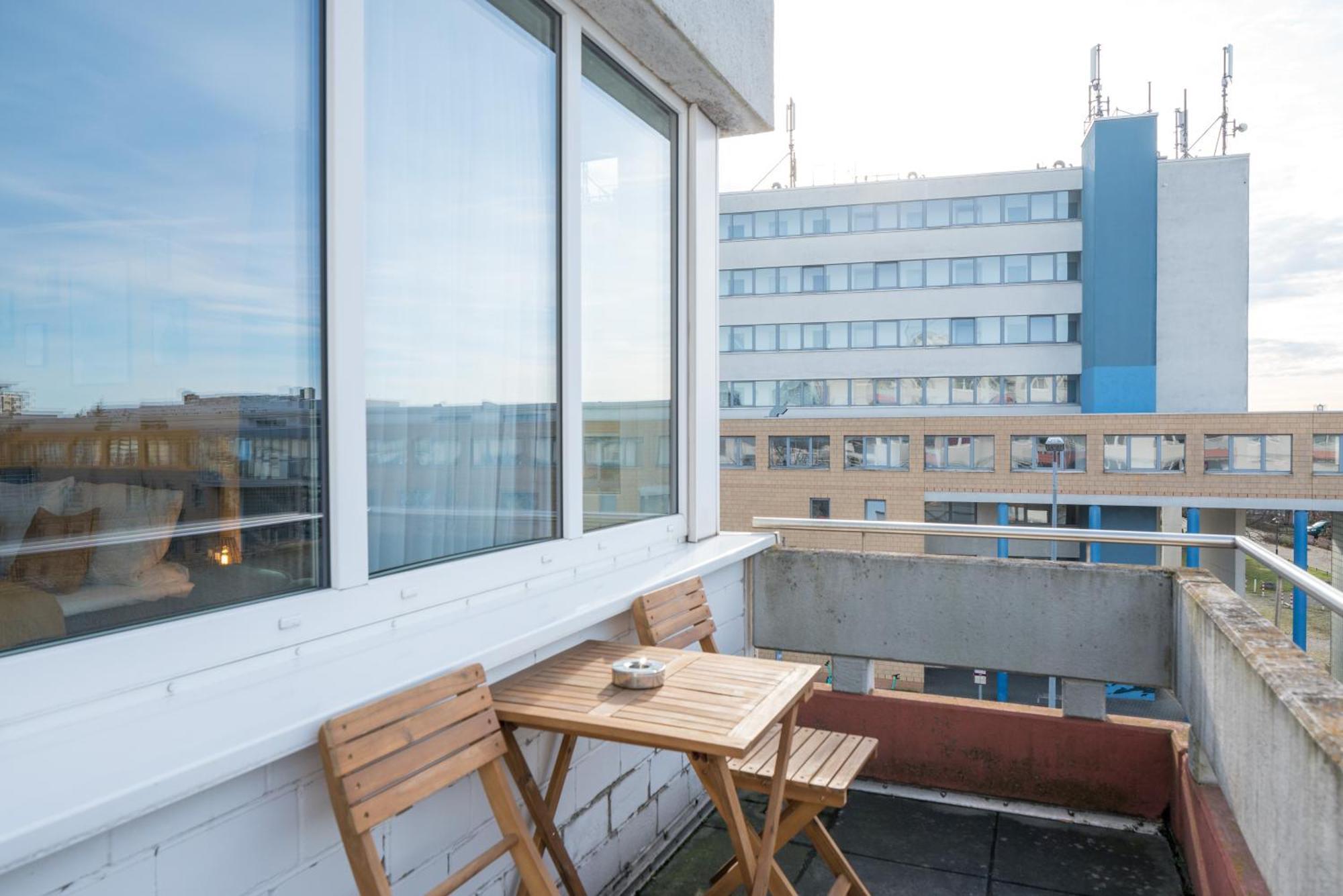 Free Living - City Design Apartments, Zentrum, Outlet, Balkon, Kueche Wolfsburg Eksteriør bilde