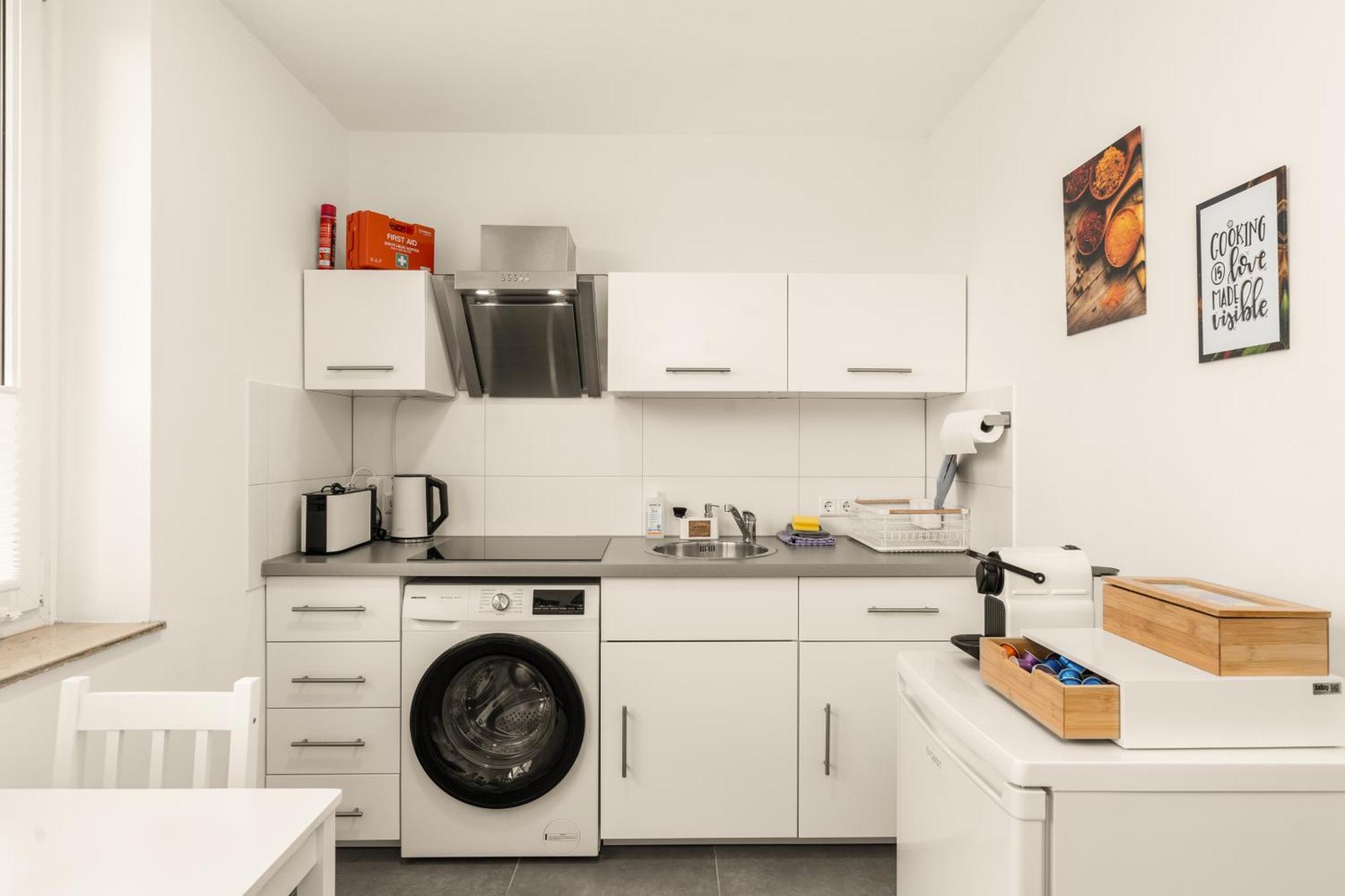 Free Living - City Design Apartments, Zentrum, Outlet, Balkon, Kueche Wolfsburg Eksteriør bilde